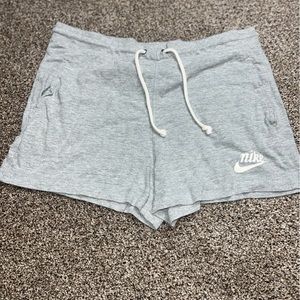 Women’s shorts